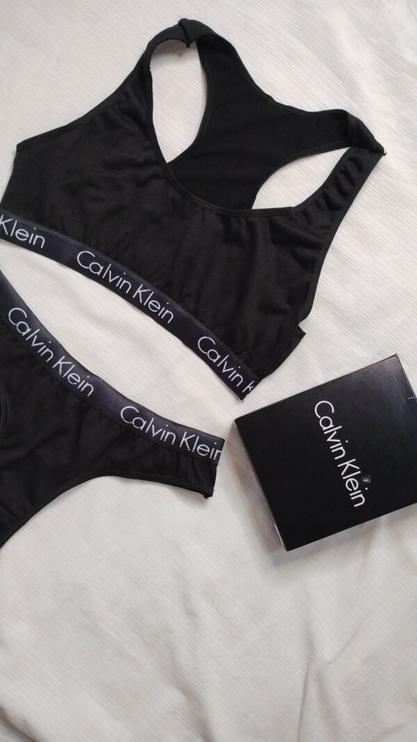 Conjunto CK - Imagen 2